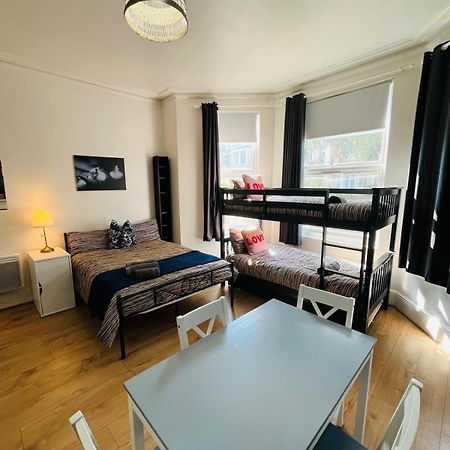 Wonderful Fully-Equipped Studio Near Central London 8 外观 照片