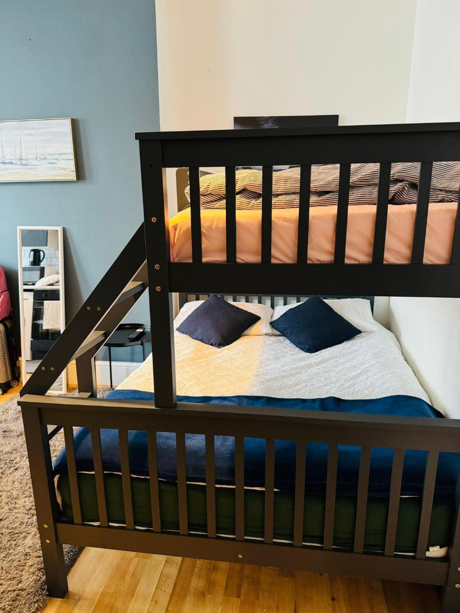 Wonderful Fully-Equipped Studio Near Central London 8 客房 照片